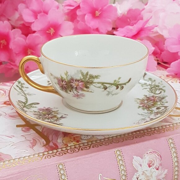 Vintage Limoges 8-Piece Porcelain Tea Set: Cups & Saucers for 4 - Picture 2 of 6